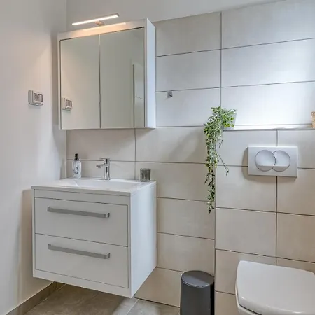 Apartment Riva *